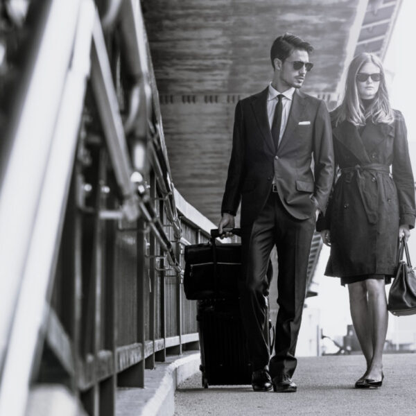 無臭という贅沢／バイオ消臭剤 bioodor for GENTLEMEN – 旅慣れた男が持つ「余裕」の正体はコンディショニング・ギア